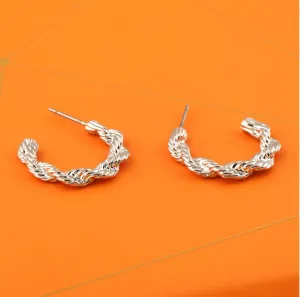 Silver Plated Open Circle Shaped Twisted Hoops Earring